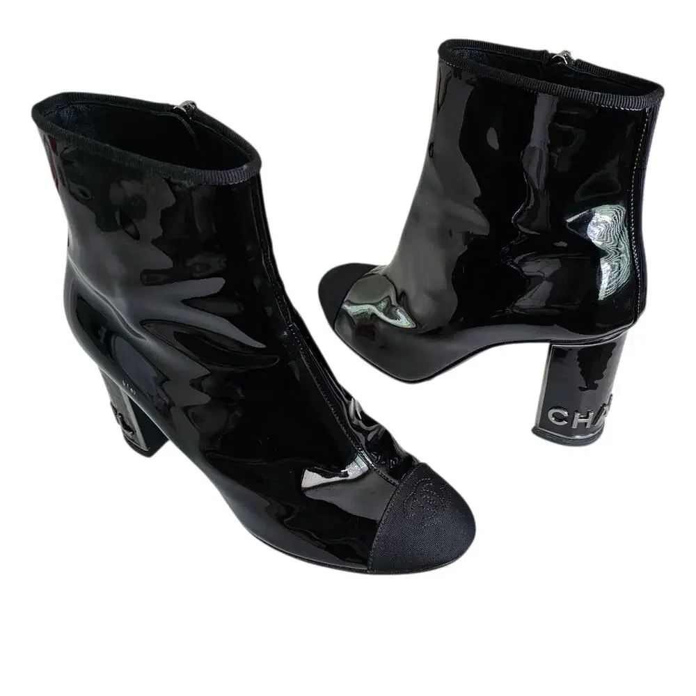Chanel CC Cap Toe Logo Ankle Heel Boot Size 37.5 US 6.5 7 Black Patent Leather